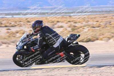 media/Dec-10-2023-SoCal Trackdays (Sun) [[0ce70f5433]]/Turn 9 Inside Set 1 (1115am)/